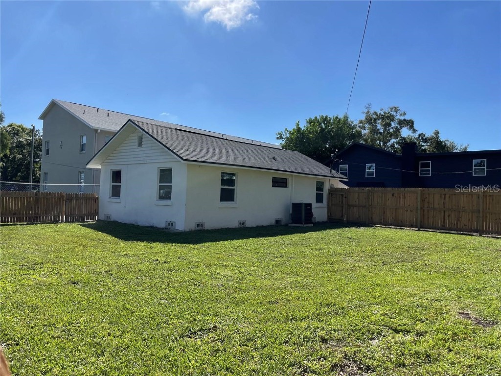 2596 52nd Avenue N Saint Petersburg FL 33714 A4614453 image10