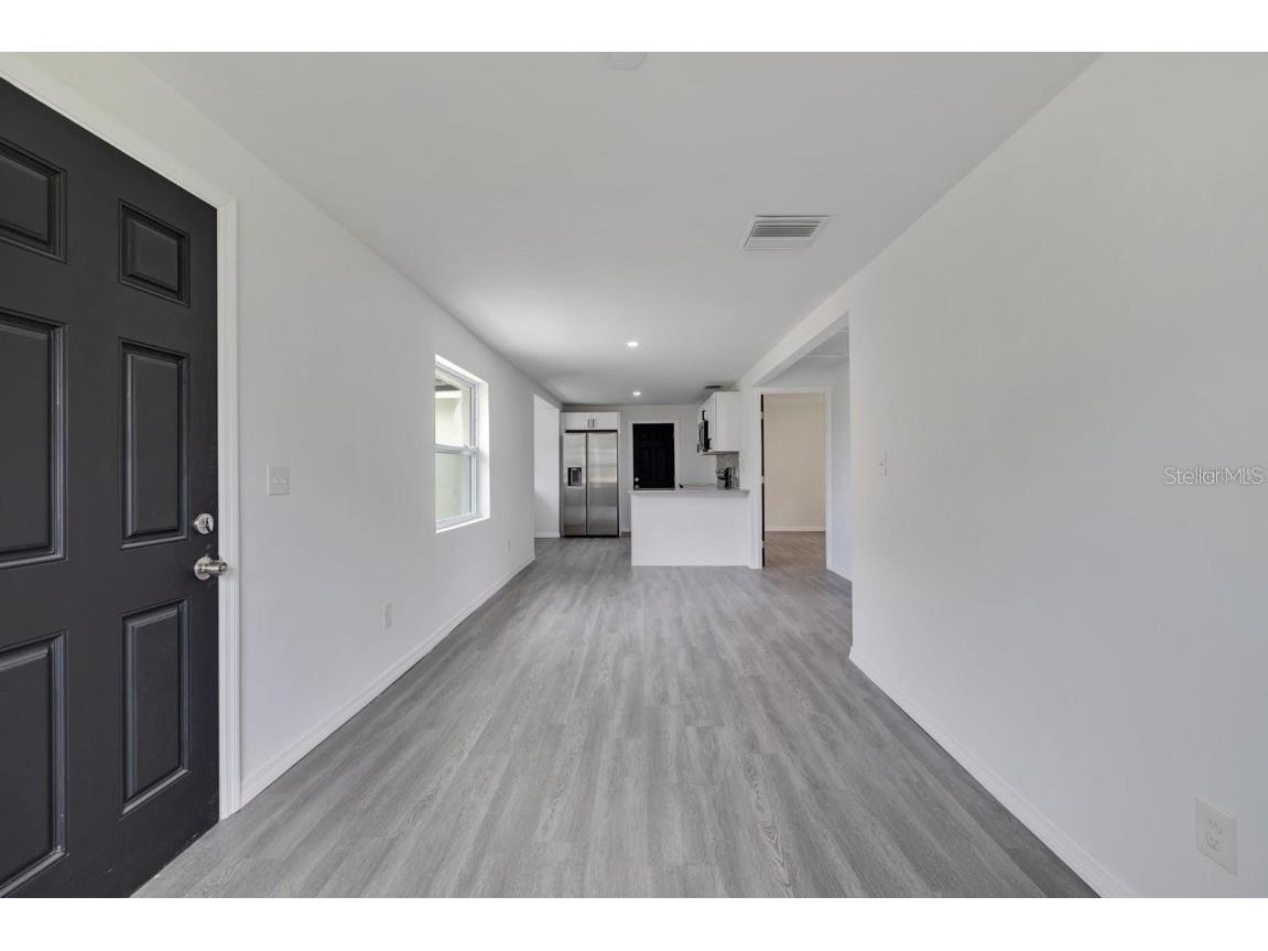 2596 52nd Avenue N Saint Petersburg FL 33714 A4614453 image14