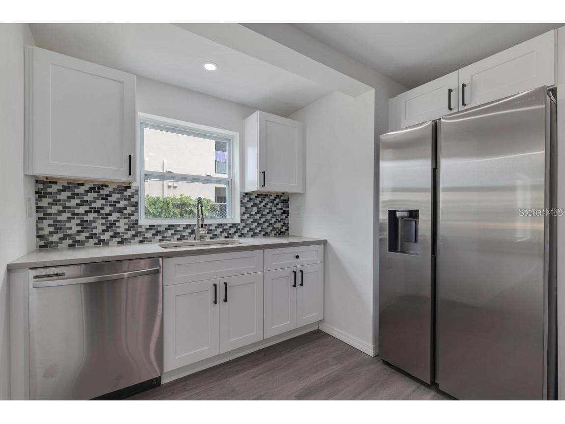 2596 52nd Avenue N Saint Petersburg FL 33714 A4614453 image20