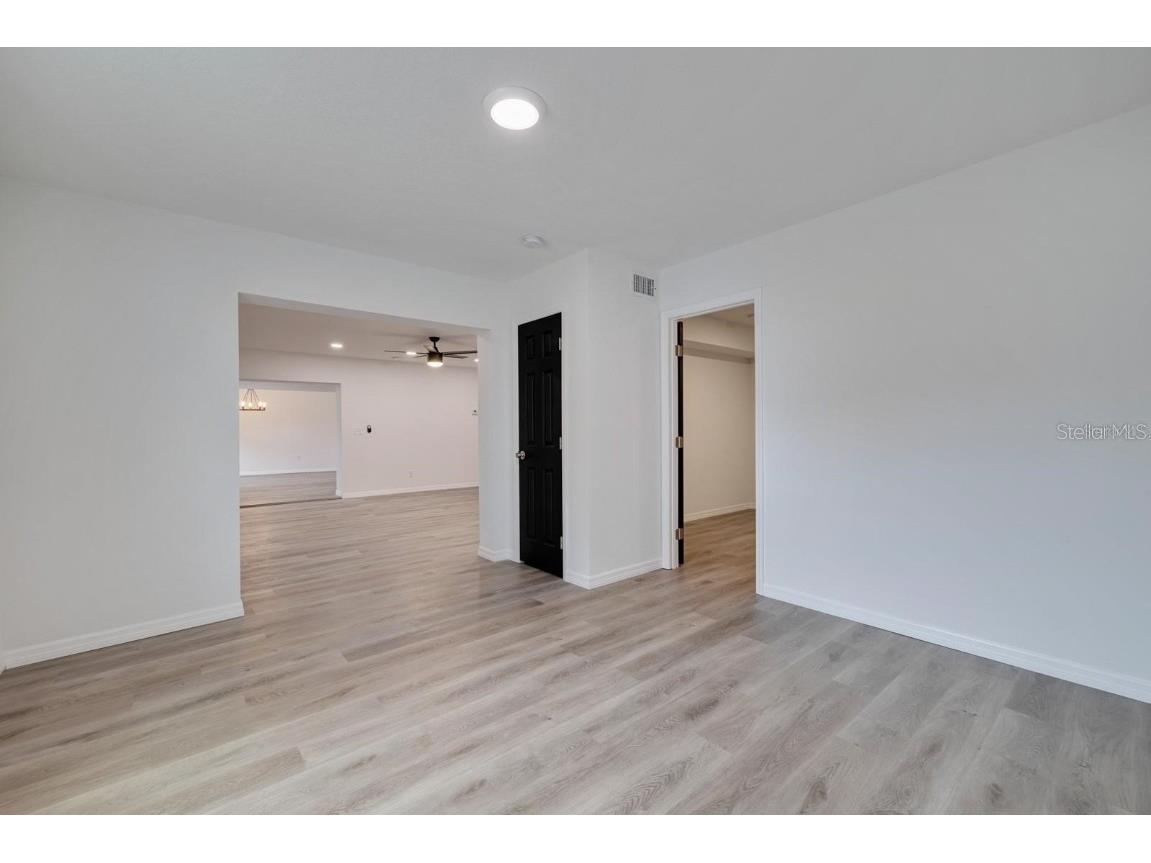 2596 52nd Avenue N Saint Petersburg FL 33714 A4614453 image46