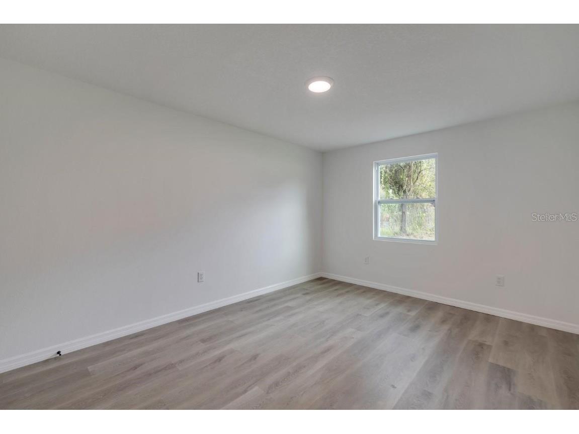 2596 52nd Avenue N Saint Petersburg FL 33714 A4614453 image56