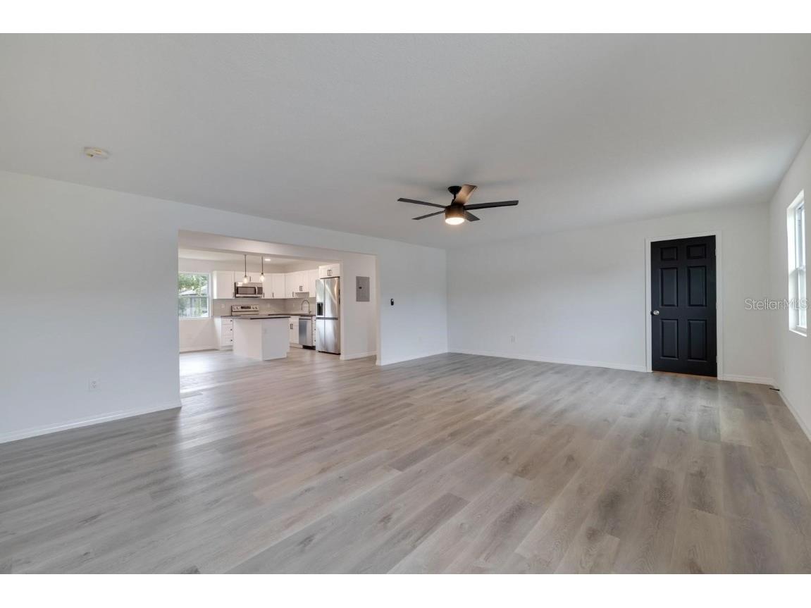 2596 52nd Avenue N Saint Petersburg FL 33714 A4614453 image72