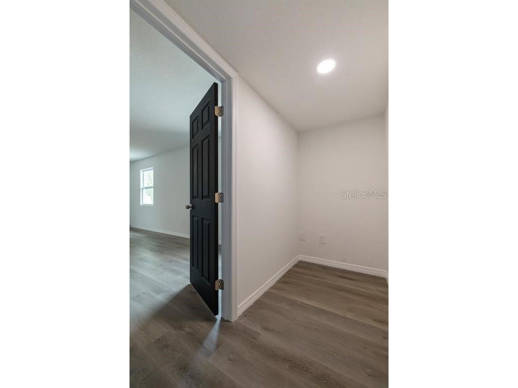 2596 52nd Avenue N Saint Petersburg FL 33714 A4614453 image74