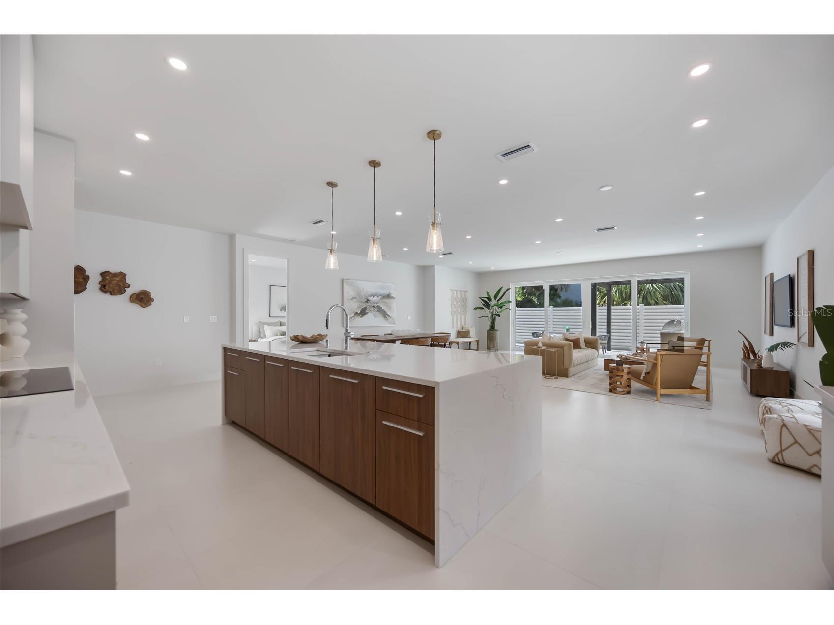 2596 Floyd Street Sarasota FL 34239 A4680149 image13