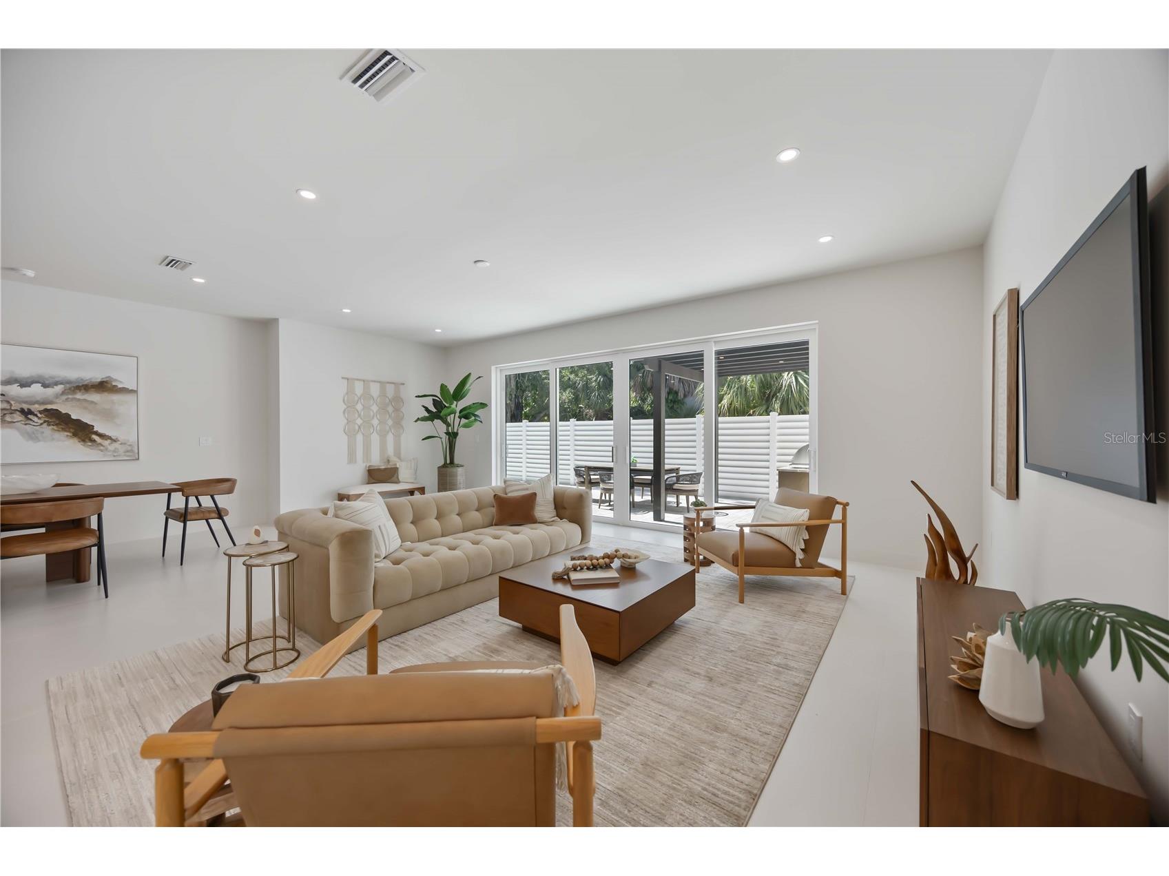 2596 Floyd Street Sarasota FL 34239 A4680149 image20