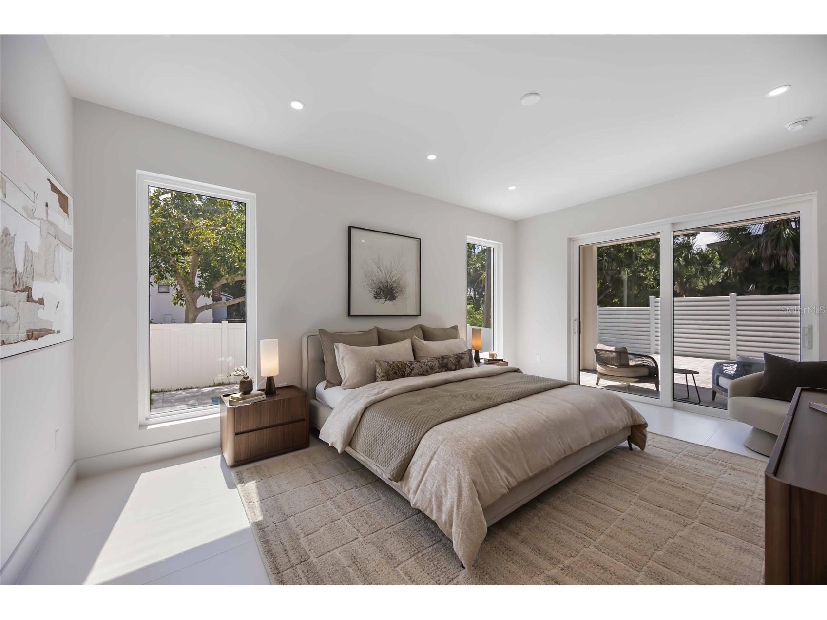 2596 Floyd Street Sarasota FL 34239 A4680149 image28