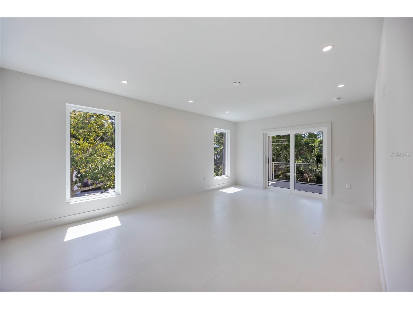 2596 Floyd Street Sarasota FL 34239 A4680149 image45