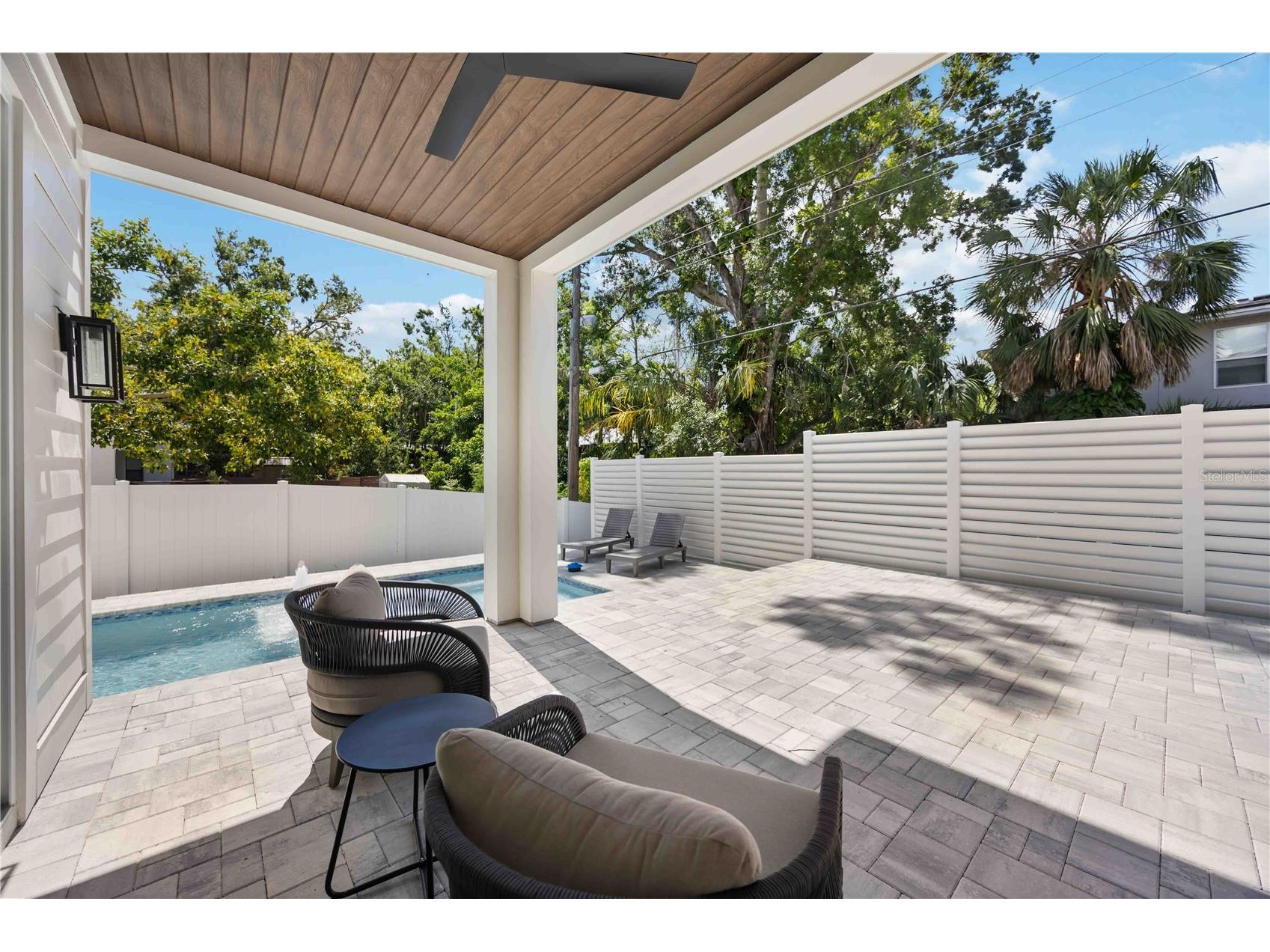 2596 Floyd Street Sarasota FL 34239 A4680149 image71