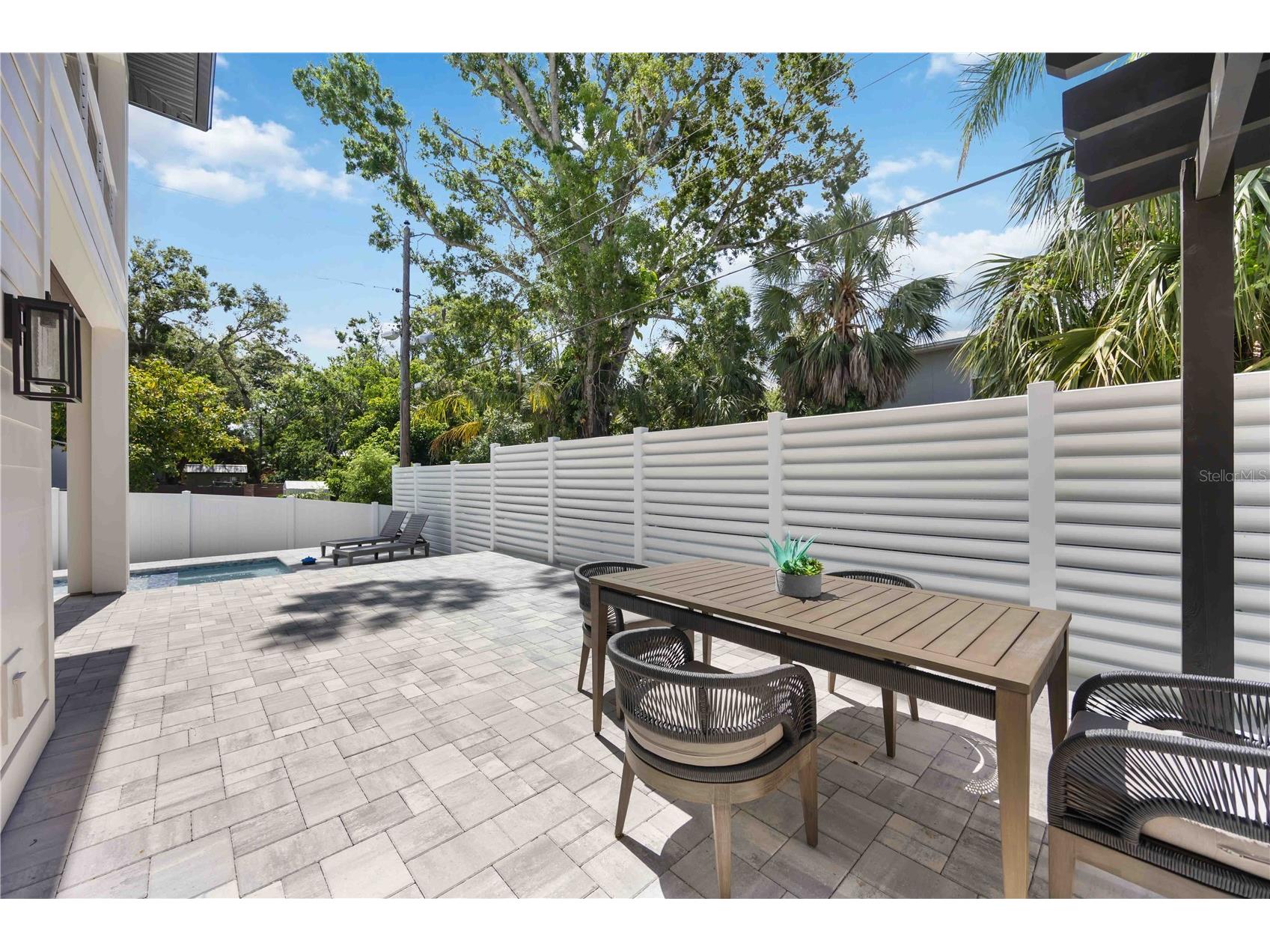 2596 Floyd Street Sarasota FL 34239 A4680149 image78