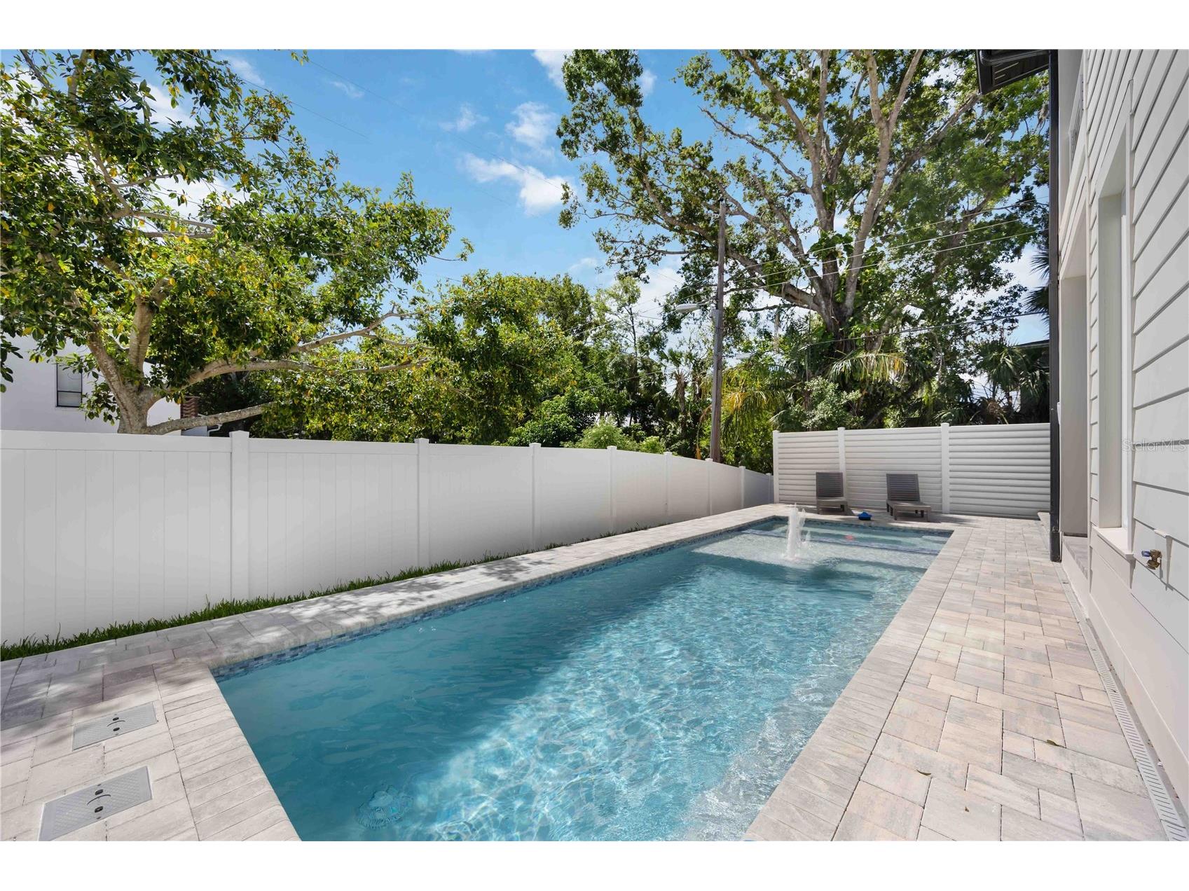 2596 Floyd Street Sarasota FL 34239 A4680149 image81