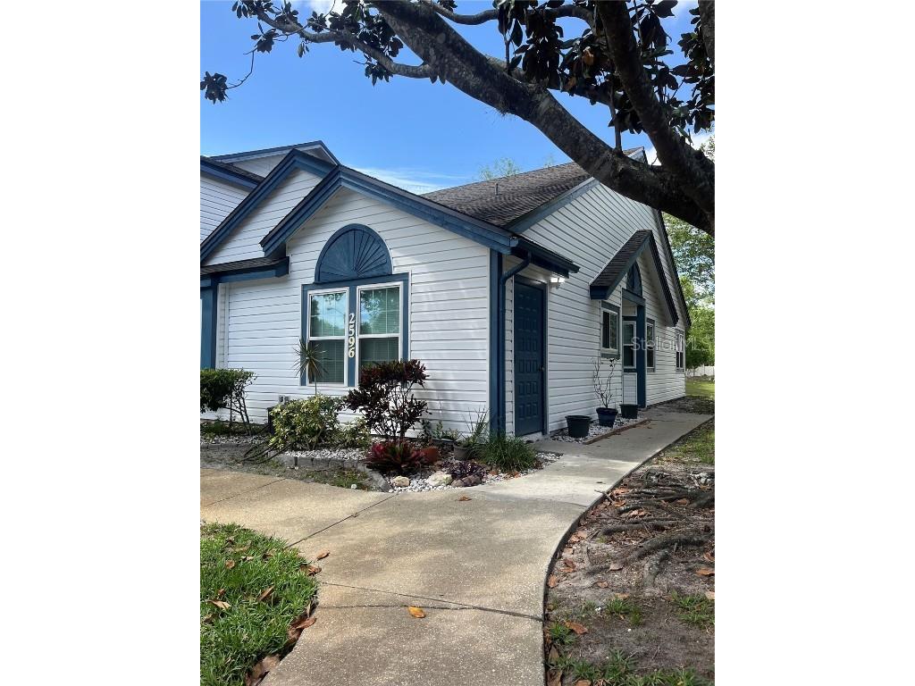 2596 Lancaster Court Apopka FL 32703 V4941972 image1