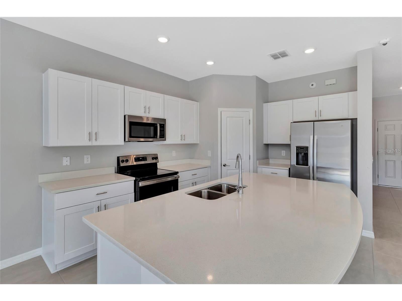 2596 Penguin Boulevard Davenport FL 33837 G5111625 image5