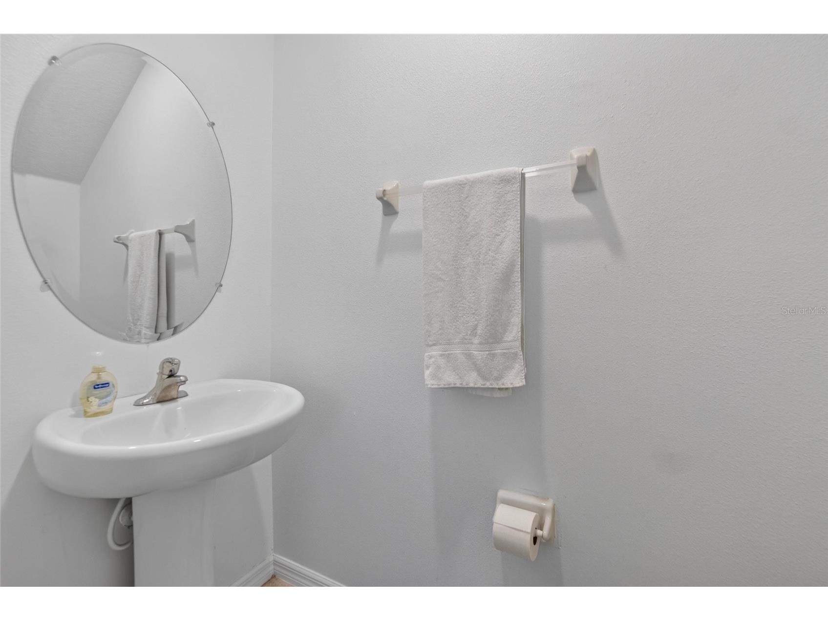 2597 Charlan Holiday FL 34690 TB8527149 image23