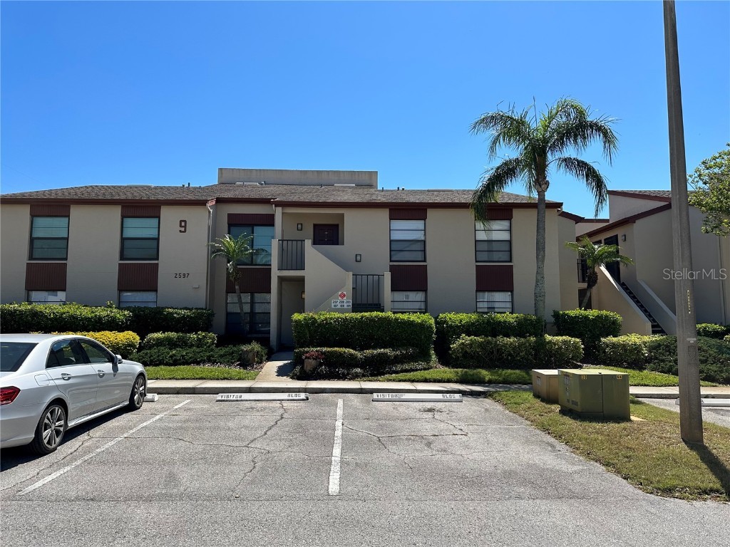 2597 Countryside Boulevard #110 Clearwater FL 33761 O6104498 image1