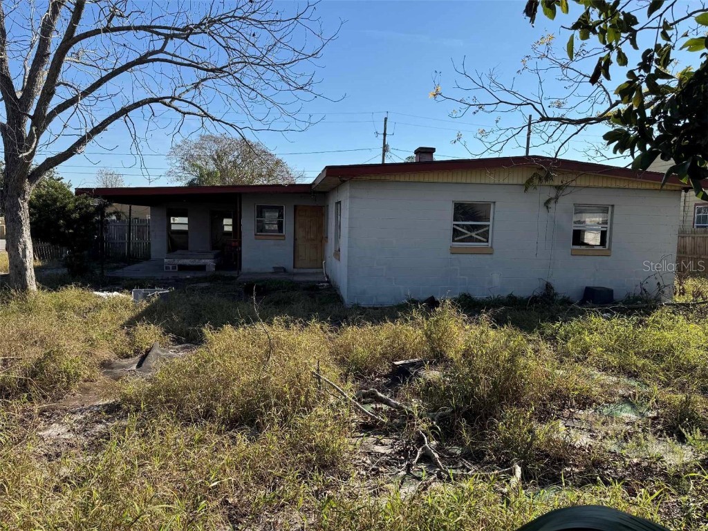 2597 Palm Drive NE Winter Haven FL 33881 TB8346558 image1