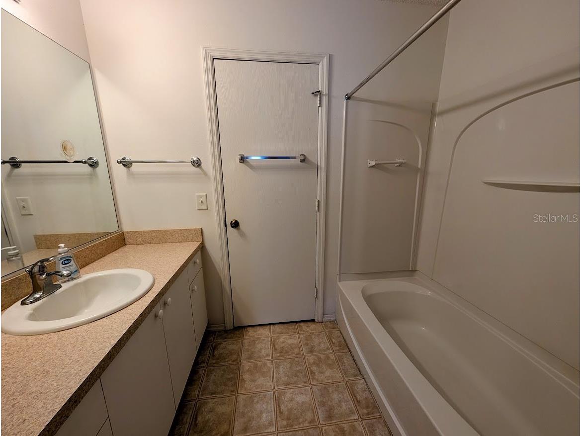 2598 Hialeah Avenue The Villages FL 32162 OM714573 image13