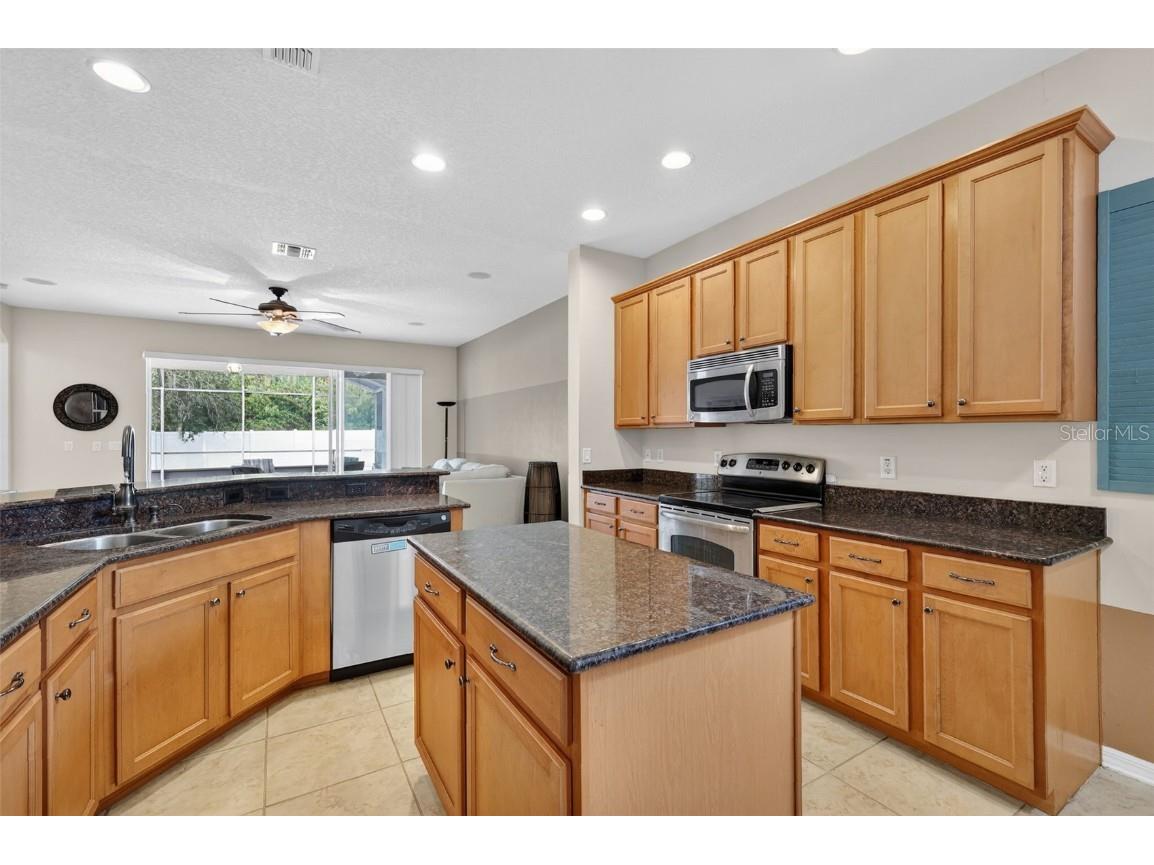 2598 Plumadore Drive Grand Island FL 32735 G5105567 image11