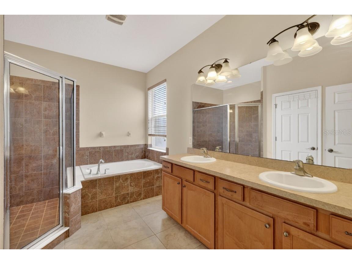 2598 Plumadore Drive Grand Island FL 32735 G5105567 image16