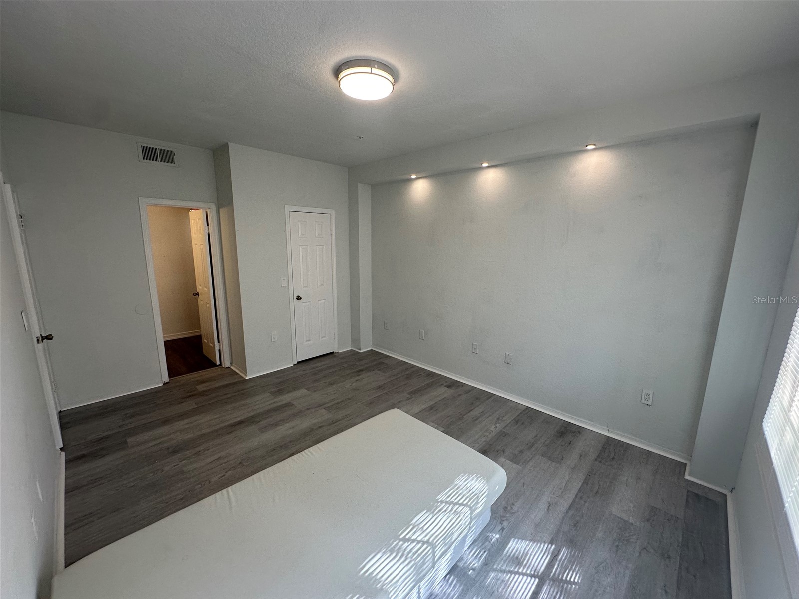 2598 Robert Trent Jones Drive #1027 Orlando FL 32835 O6382382 image16