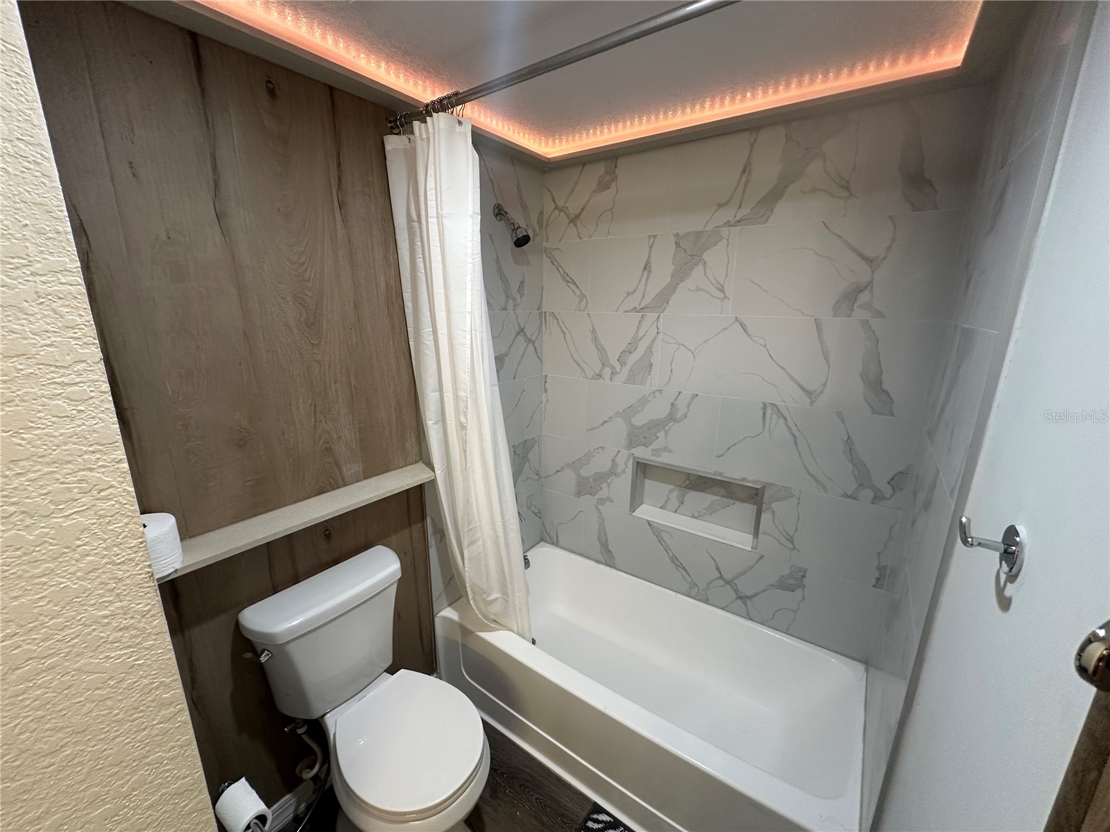 2598 Robert Trent Jones Drive #1027 Orlando FL 32835 O6382382 image18