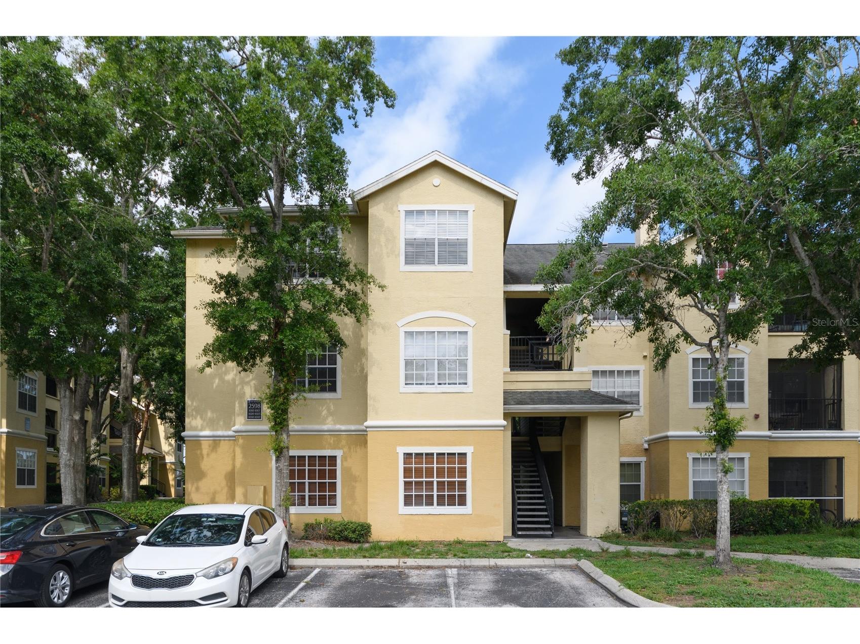 2598 Robert Trent Jones Drive #1030 Orlando FL 32835 O6390249 image1