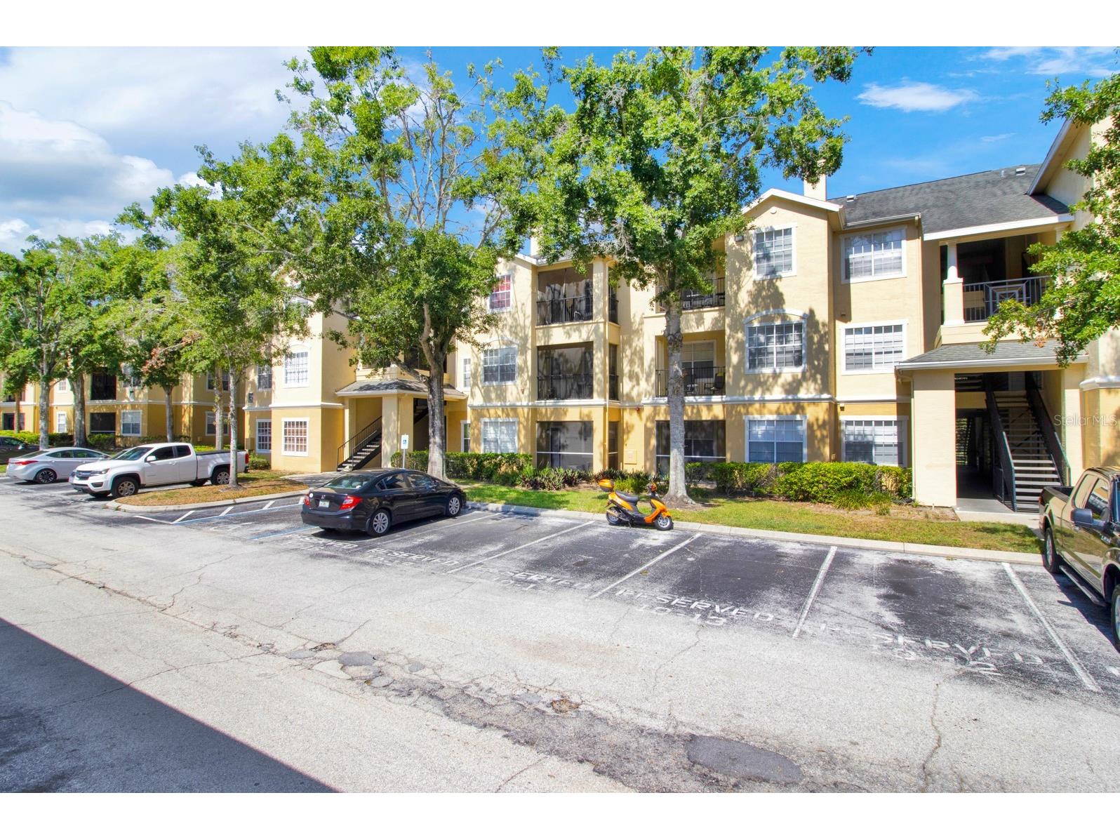 2598 Robert Trent Jones Drive #1033 Orlando FL 32835 S5131842 image1