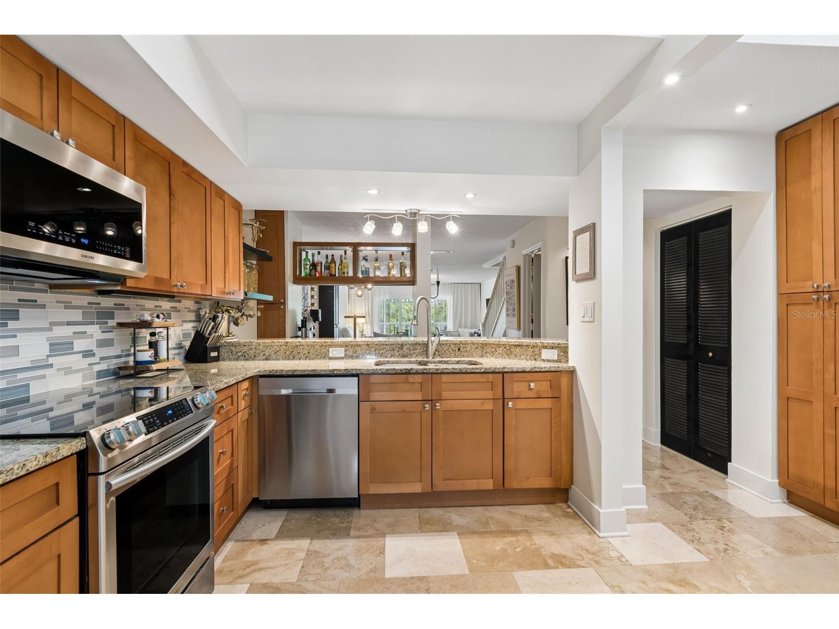 2599 Dolly Bay Drive #302 Palm Harbor FL 34684 - LAKE TARPON TB8502696 image4