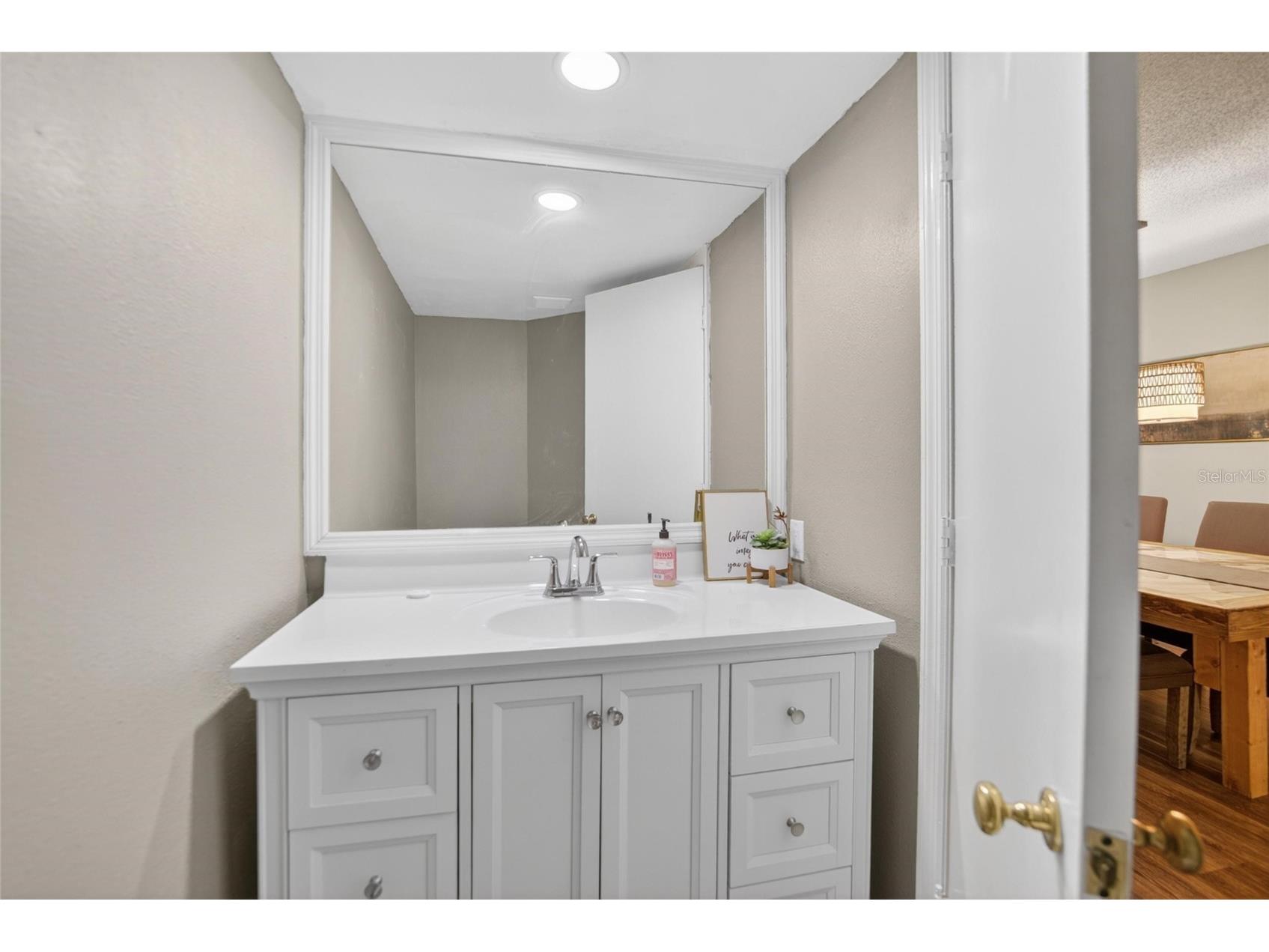 2599 Dolly Bay Drive #305 Palm Harbor FL 34684 TB8512345 image21