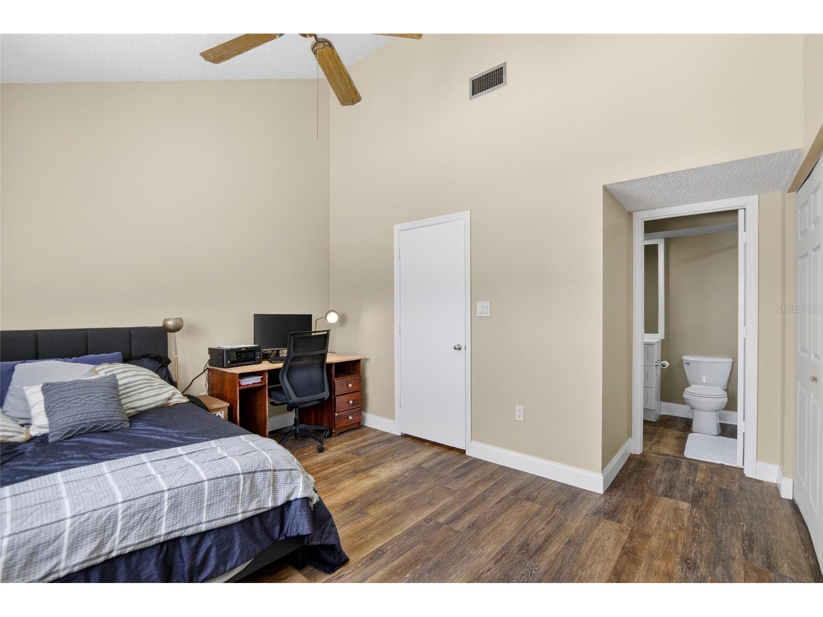 2599 Dolly Bay Drive #305 Palm Harbor FL 34684 TB8512345 image34