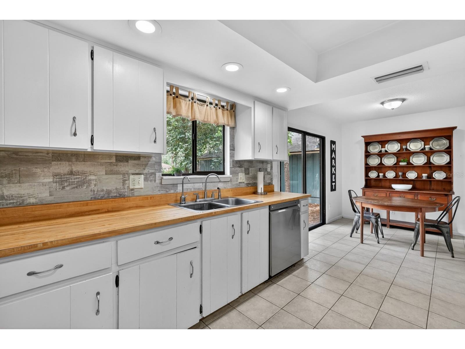 26 Baymeadow Court Ormond Beach FL 32174 V4948831 image17