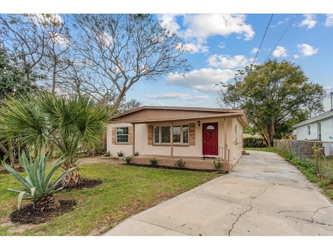 26 Bethune Drive Orlando FL 32810 O6178657 image1