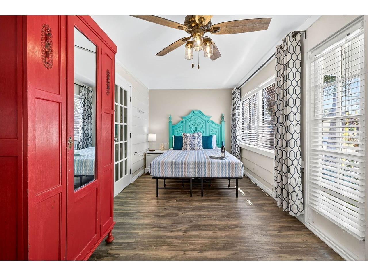 26 Cambria Street Clearwater Beach FL 33767 TB8481791 image15