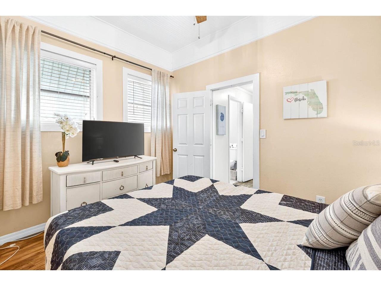 26 Cambria Street Clearwater Beach FL 33767 TB8481791 image22