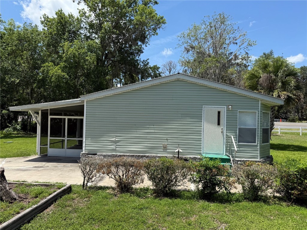 26 Canal Way Lake Panasoffkee FL 33538 - CANAL TO OUTLET RIVER G5097379 image13