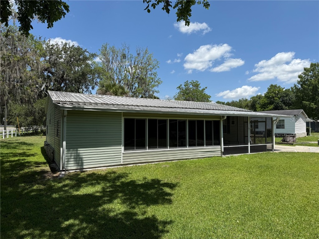 26 Canal Way Lake Panasoffkee FL 33538 - CANAL TO OUTLET RIVER G5097379 image2