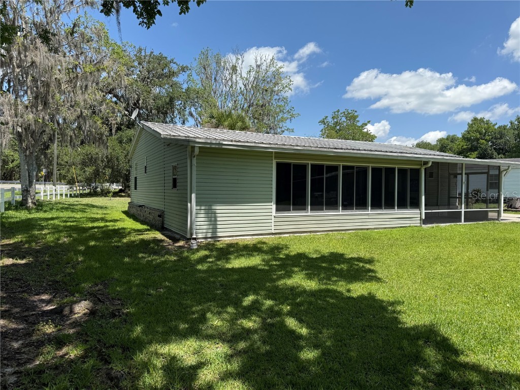 26 Canal Way Lake Panasoffkee FL 33538 - CANAL TO OUTLET RIVER G5097379 image3