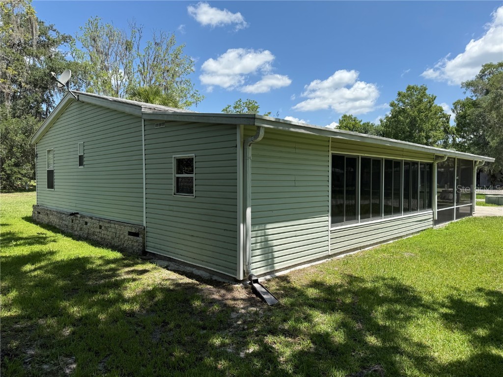 26 Canal Way Lake Panasoffkee FL 33538 - CANAL TO OUTLET RIVER G5097379 image8