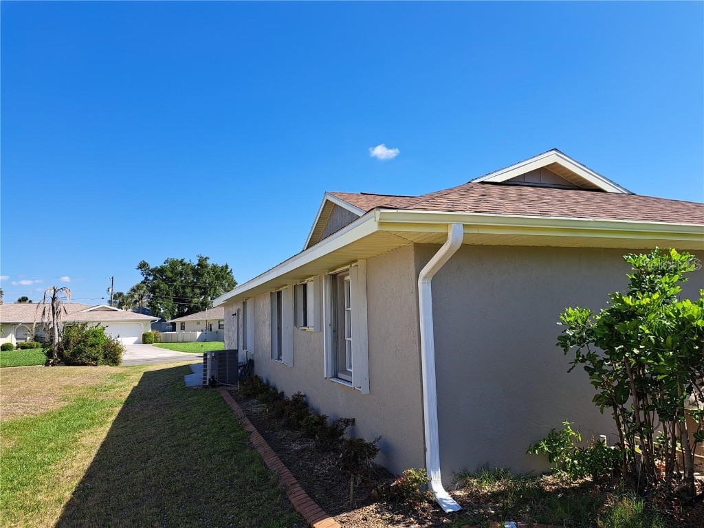 26 Clintwood Avenue Englewood FL 34223 TB8441937 image88