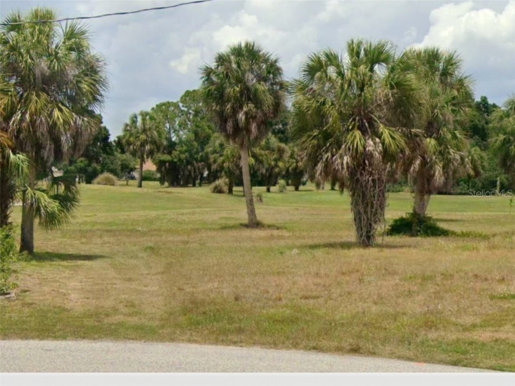 26 Clubhouse Court Rotonda West FL 33947 D6145243 image4