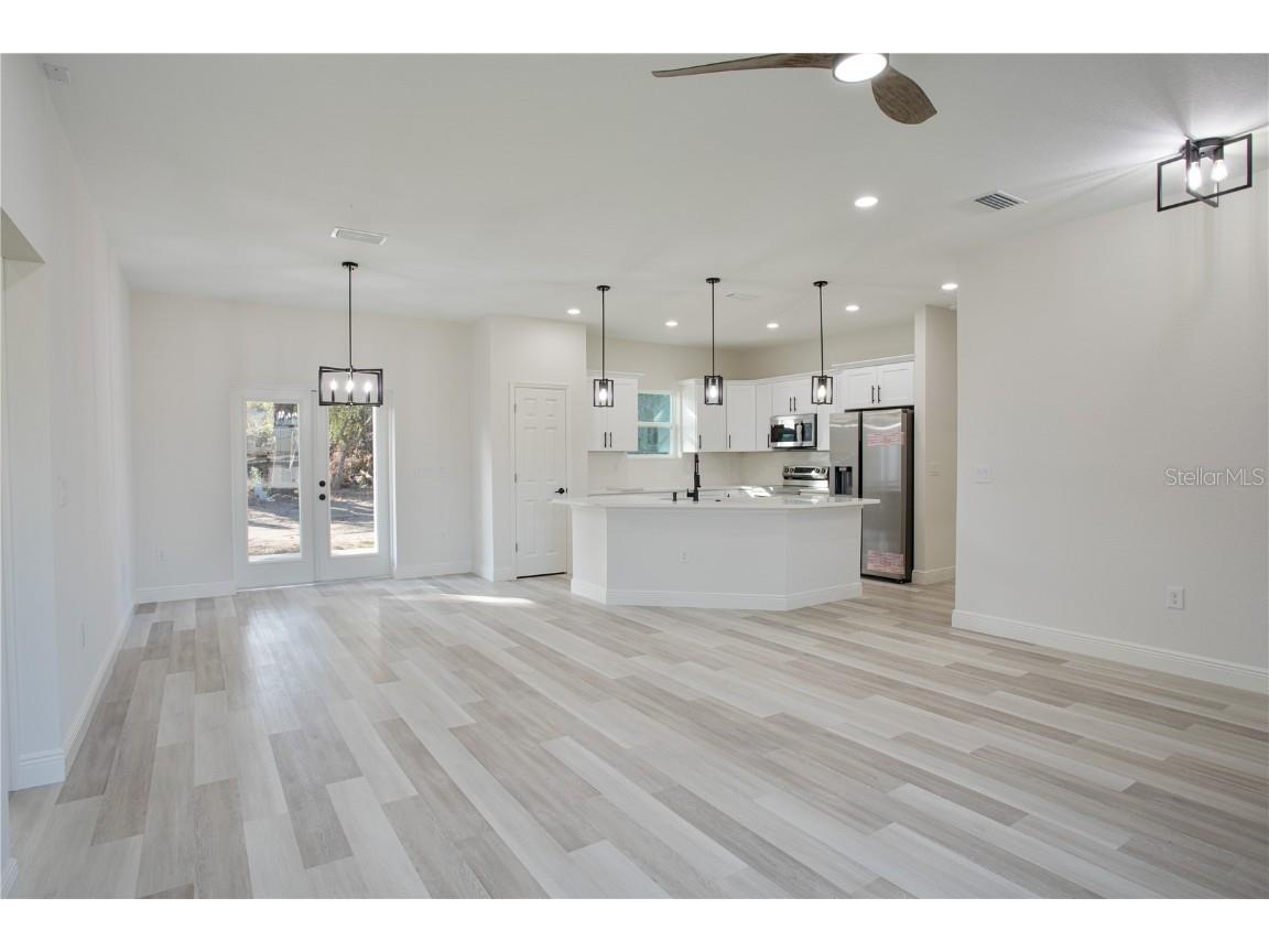 26 Hemlock Radial Loop Ocala FL 34472 OM714666 image6