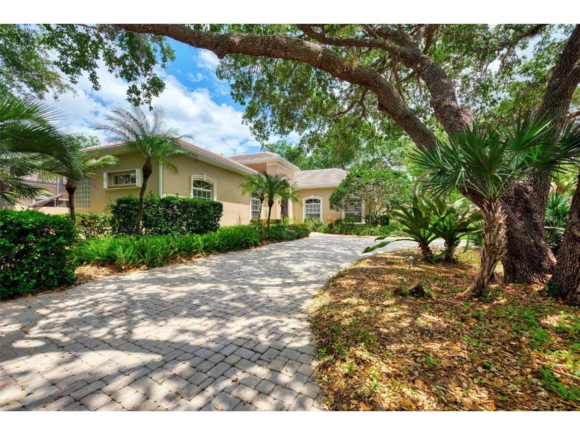 26 Saint Croix Way Englewood FL 34223 - SAINT CROIX LAKE D6125176 image1
