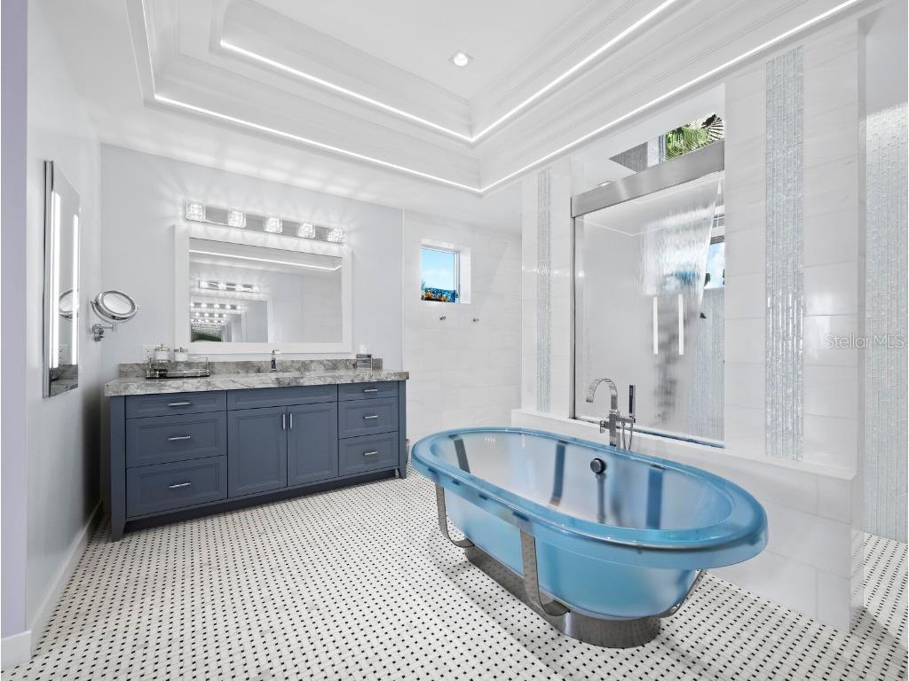 26 Sandy Hook Road N Sarasota FL 34242 - GULF OF MEXICO A4667015 image63