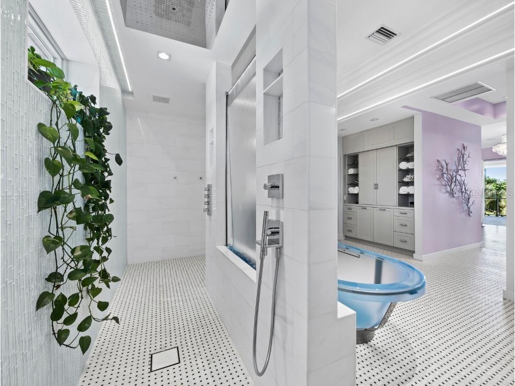 26 Sandy Hook Road N Sarasota FL 34242 - GULF OF MEXICO A4667015 image65