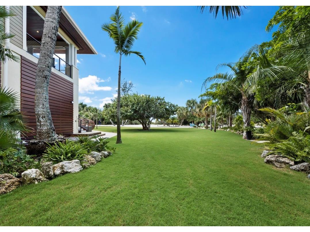 26 Sandy Hook Road N Sarasota FL 34242 - GULF OF MEXICO A4667015 image83