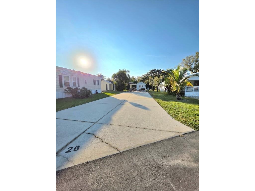 26 W Appaloosa Trail River Ranch FL 33867 P4937022 image1