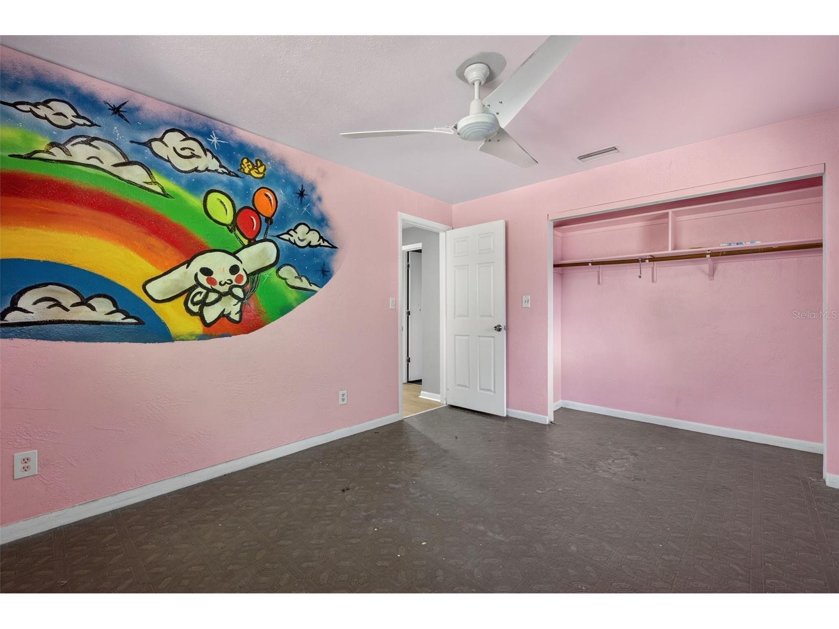 260 13th Street N Saint Petersburg FL 33705 TB8463122 image26