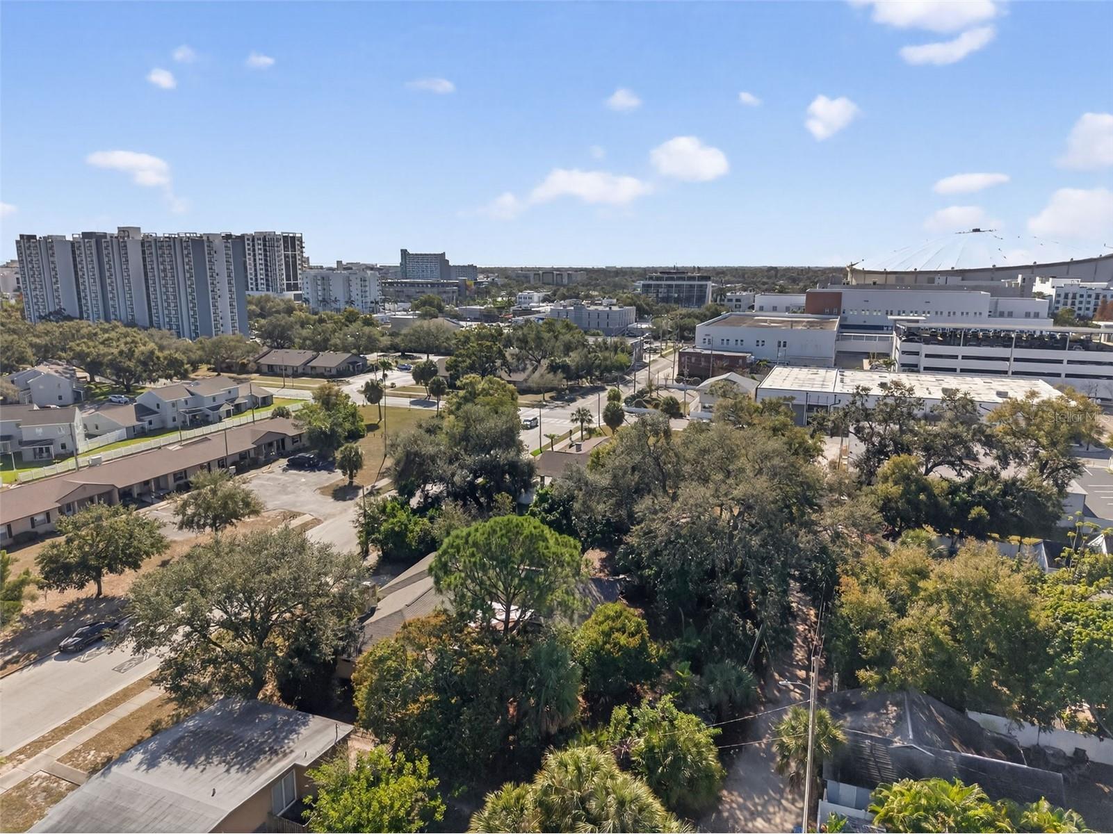 260 13th Street N Saint Petersburg FL 33705 TB8463122 image34