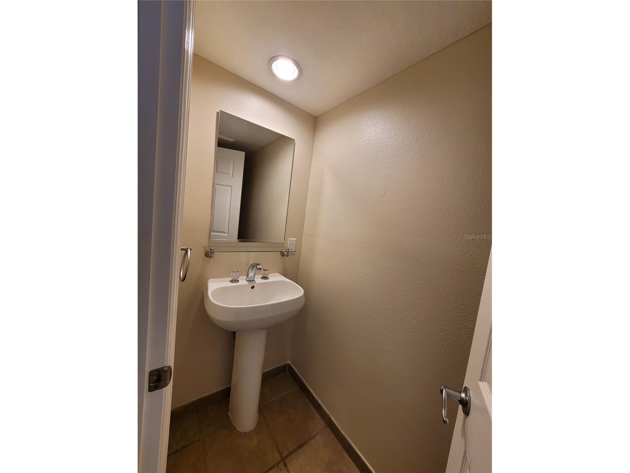 260 15th Avenue NE #NA Saint Petersburg FL 33704 TB8506719 image10