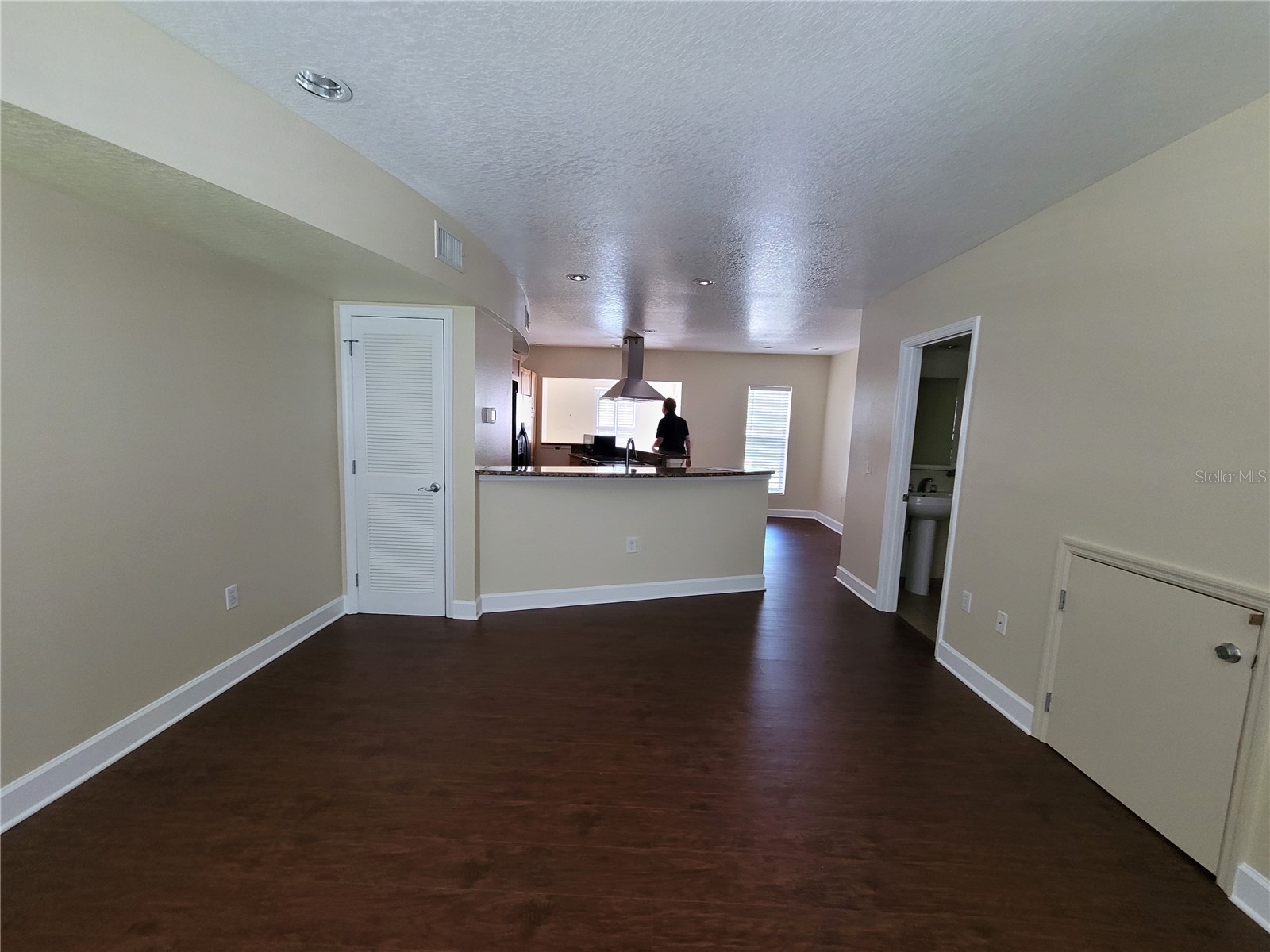 260 15th Avenue NE #NA Saint Petersburg FL 33704 TB8506719 image5