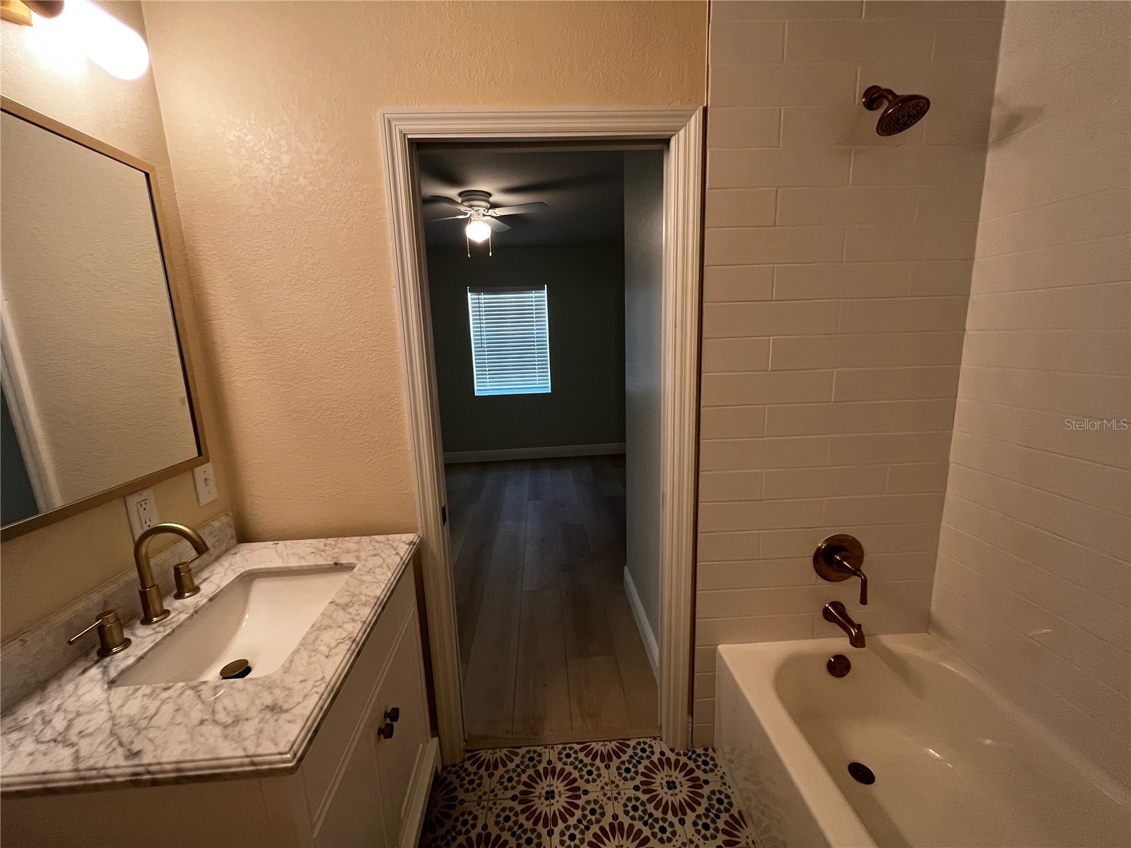 260 20th Avenue S Saint Petersburg FL 33705 TB8514661 image26